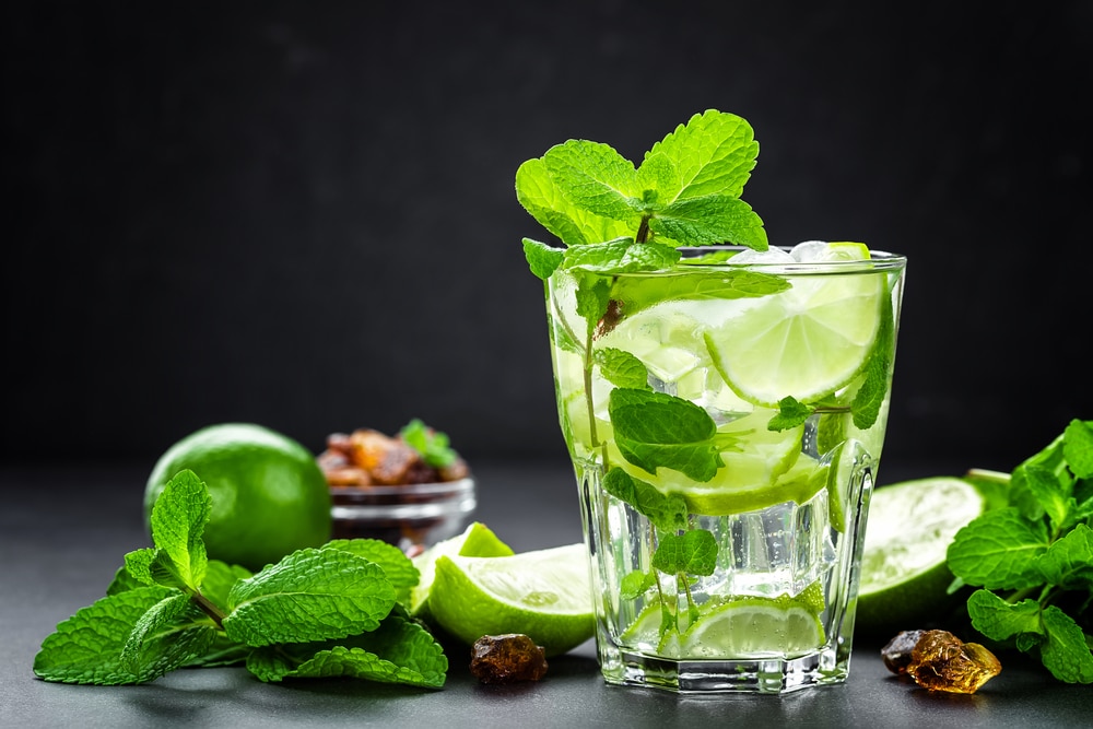 Ar laimo sulčių, sumaišytų su medumi, vartojimas gali sušvelninti alkoholio poveikį?