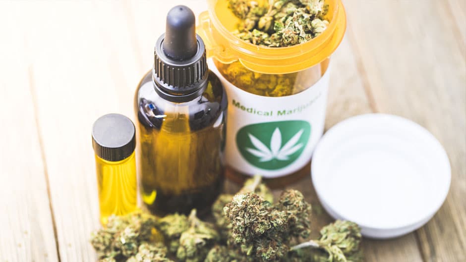 Medicininė kanapė: Kanabinoidų naudojimas medicinoje ir gydymo potencialas