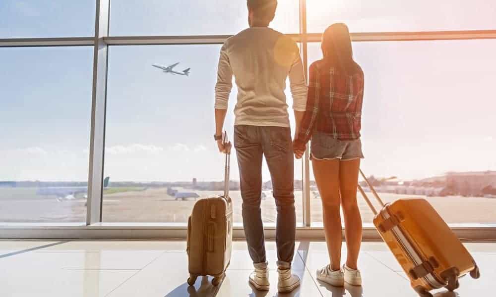 Kaip pilotai ir skrydžio palydovai išvengia skrydžių sindromo?